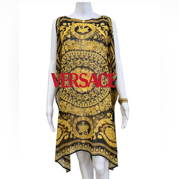 Versace Dresses & Skirts - VERSACE VERSACE VERSACE ✨